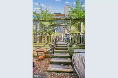 30 Spring Street, Gaithersburg, MD 20877 - Photo 14