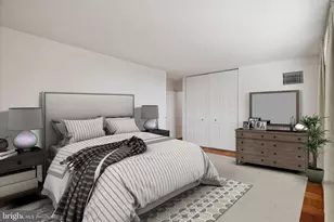 4601 N Park Ave N, Chevy Chase, MD 20815 - Photo 30