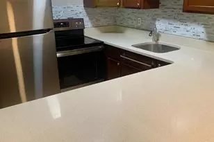 5700 Chapman Mill Dr, Rockville, MD 20852 - Photo 4