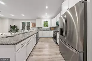 10220 Capitol View Ave, Silver Spring, MD 20910 - Photo 32