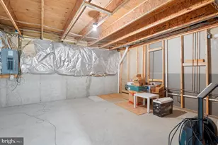 10604 Maplecrest, Potomac, MD 20854 - Photo 68