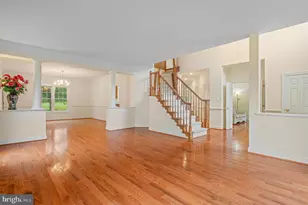 10604 Maplecrest, Potomac, MD 20854 - Photo 10