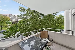 4515 Willard Ave, Chevy Chase, MD 20815 - Photo 22