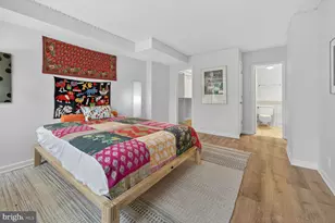 4515 Willard Ave, Chevy Chase, MD 20815 - Photo 18