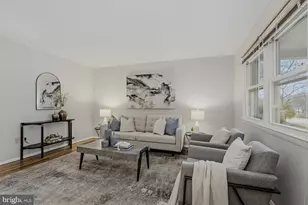 404 Ritchie Pkwy, Rockville, MD 20852 - Photo 8