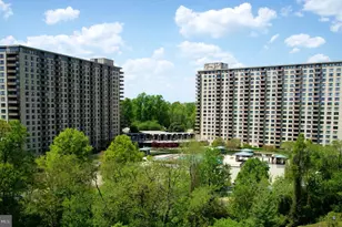 5225 Pooks Hill Rd, Bethesda, MD 20814 - Photo 14