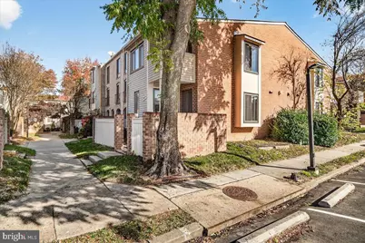 9673 Brassie Way, Gaithersburg, MD 20886 - Photo 1