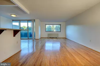 7333 New Hampshire Avenue #510 S, Takoma Park, MD 20912 - Photo 10