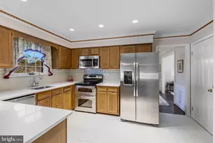 14511 Ascot Square Ct, Boyds, MD 20841 - Photo 16