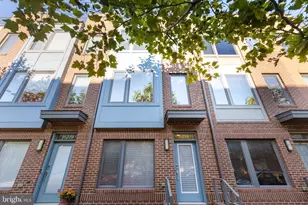 16215 Decker Pl, Rockville, MD 20855 - Photo 4