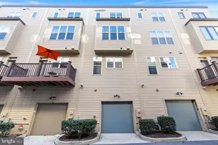 16215 Decker Pl, Rockville, MD 20855 - Photo 8