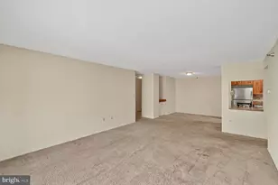15101 Interlachen Dr, Silver Spring, MD 20906 - Photo 6