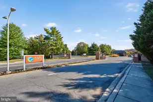 15101 Interlachen Dr, Silver Spring, MD 20906 - Photo 26