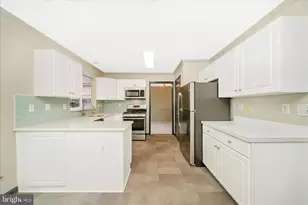 12222 Milestone Manor Ln, Germantown, MD 20876 - Photo 16