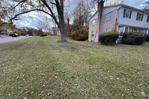 2610 Silverdale Dr, Silver Spring, MD 20906 - Photo 4