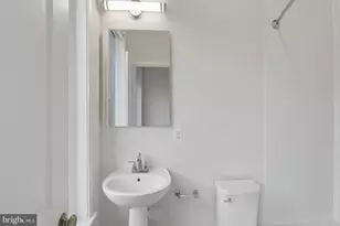 16199 Columbus Ave, Rockville, MD 20855 - Photo 26