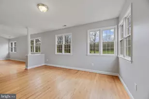 16909 Harbour Town Dr, Ashton, MD 20861 - Photo 30