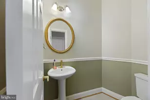 16909 Harbour Town Dr, Ashton, MD 20861 - Photo 22