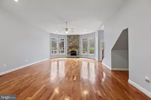 16909 Harbour Town Dr, Ashton, MD 20861 - Photo 16