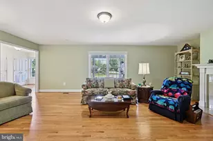 337 Seth Pl, Rockville, MD 20850 - Photo 8