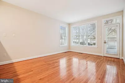 1105 Pleasant Circle, Rockville, MD 20850 - Photo 12