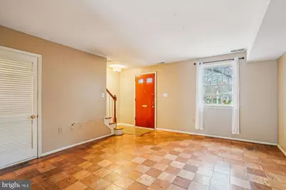 880 Azalea Drive #22-880, Rockville, MD 20850 - Photo 4