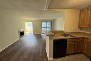 9900 Boysenberry Way, Gaithersburg, MD 20879 - Photo 4