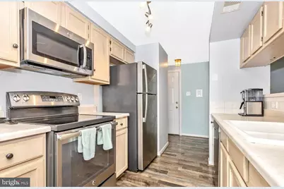 13105 Briarcliff Terrace #11-1104, Germantown, MD 20874 - Photo 4