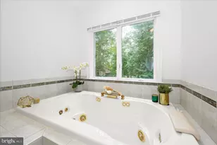8225 Hawkins Creamery Rd, Gaithersburg, MD 20882 - Photo 28