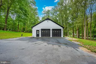 8225 Hawkins Creamery Rd, Gaithersburg, MD 20882 - Photo 54