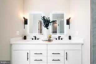 11967 Northpark Dr, North Bethesda, MD 20852 - Photo 18