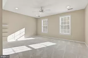 18136 Hayloft Dr, Derwood, MD 20855 - Photo 30