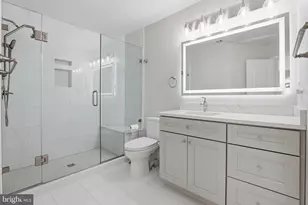 18136 Hayloft Dr, Derwood, MD 20855 - Photo 34