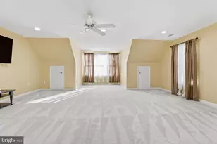 18136 Hayloft Dr, Derwood, MD 20855 - Photo 40