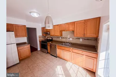 5631 Hogenhill Terrace, Rockville, MD 20853 - Photo 8