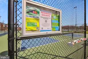 802 Grand Champion Dr, Rockville, MD 20850 - Photo 42