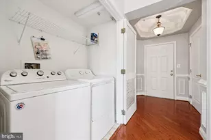 802 Grand Champion Dr, Rockville, MD 20850 - Photo 26