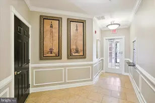 802 Grand Champion Dr, Rockville, MD 20850 - Photo 32