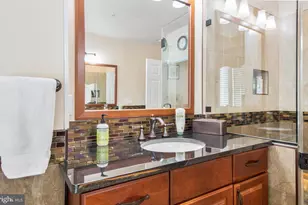 913 Pleasant Dr, Rockville, MD 20850 - Photo 16