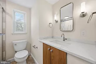 5804 Lenox Rd, Bethesda, MD 20817 - Photo 30