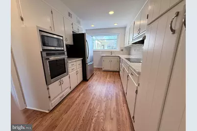 5804 Lenox Road, Bethesda, MD 20817 - Photo 10