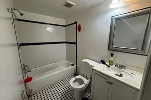 2 Piping Rock Dr, Silver Spring, MD 20905 - Photo 12