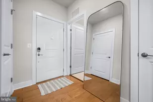 250 Decoverly Dr, Gaithersburg, MD 20878 - Photo 6