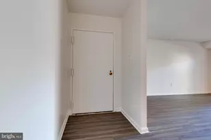 822 Quince Orchard Blvd, Gaithersburg, MD 20878 - Photo 6