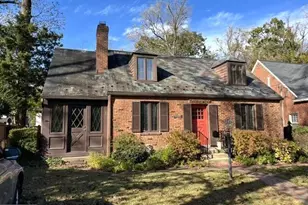 8904 Grant St, Bethesda, MD 20817 - Photo 2