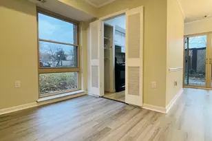 2200 Greenery Ln, Silver Spring, MD 20906 - Photo 8