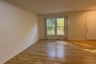 11640 Pleasant Meadow Dr, North Potomac, MD 20878 - Photo 14