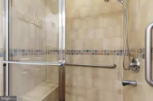 11512 Le Havre Dr, Potomac, MD 20854 - Photo 18