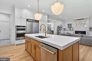 7113 Fairfax Rd, Bethesda, MD 20814 - Photo 22