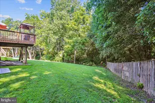 18518 Gingerbread Ln, Gaithersburg, MD 20877 - Photo 6